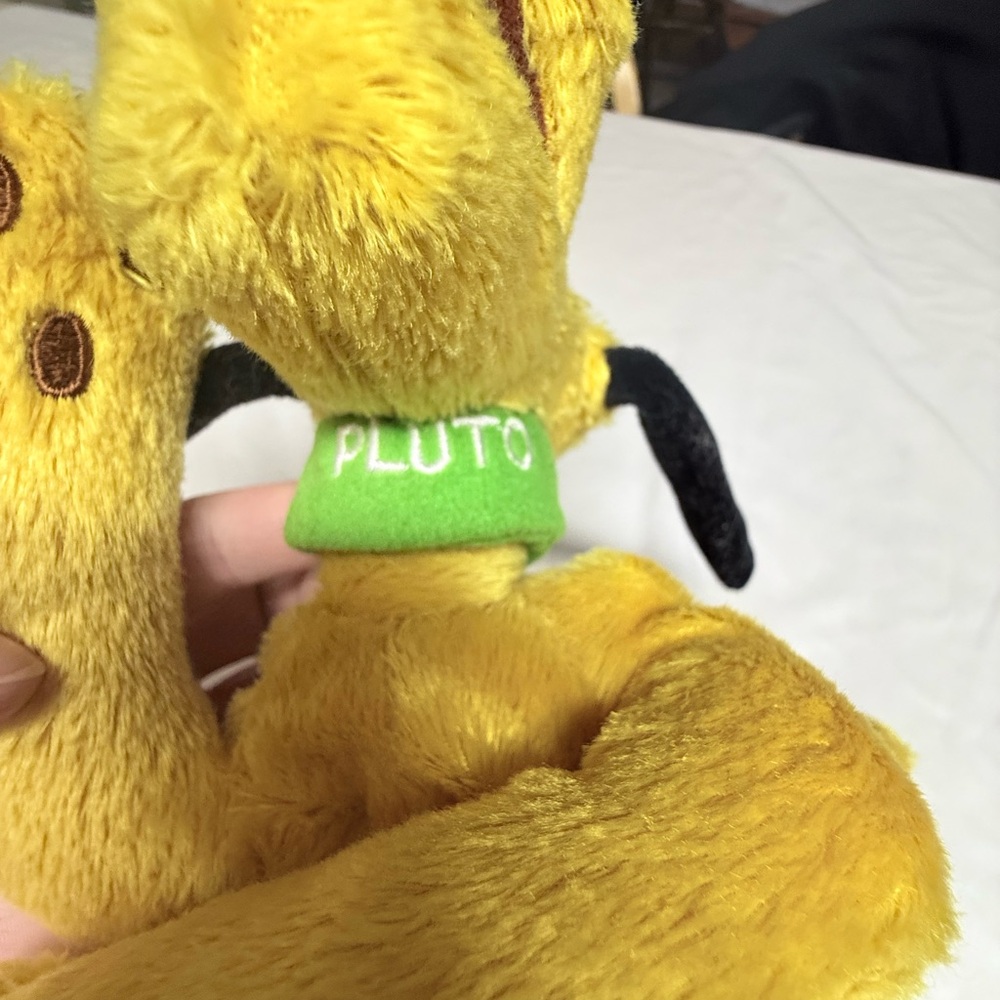 Disney Mickey, Minnie, and Pluto Plush Toy Trio - Picture 6 of 12